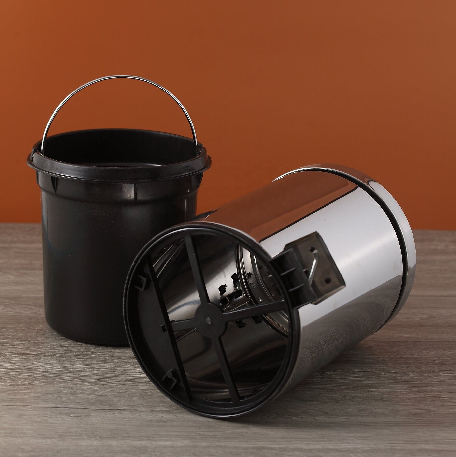 Miniatura 5 de Caneca De Basura 5 Litros